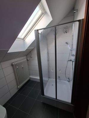 Badezimmer 1 (2).jpeg