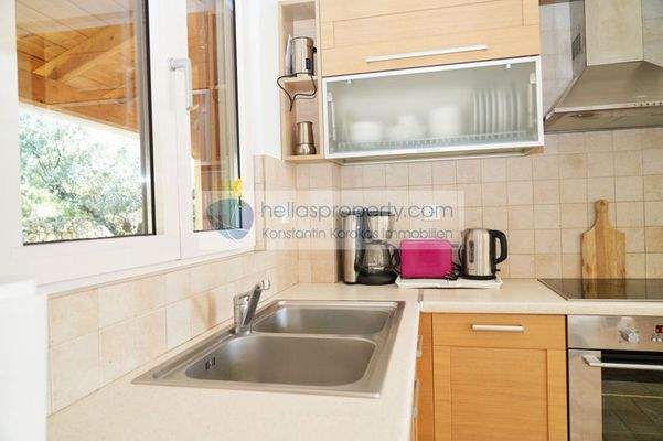 9227fb27aaee4e1d95af6421df3d1025-original