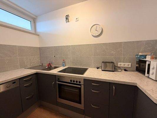 93BE5CB8-53CB-4901-BE5C-A6C19A8491EC