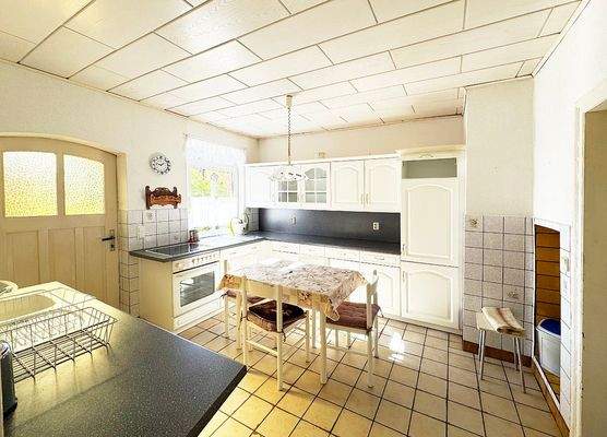 ...von der Küche kurzen Schrittes zum Hof