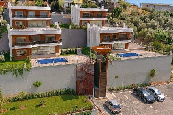 Detached Houses with Private Pools in Alanya Turkey