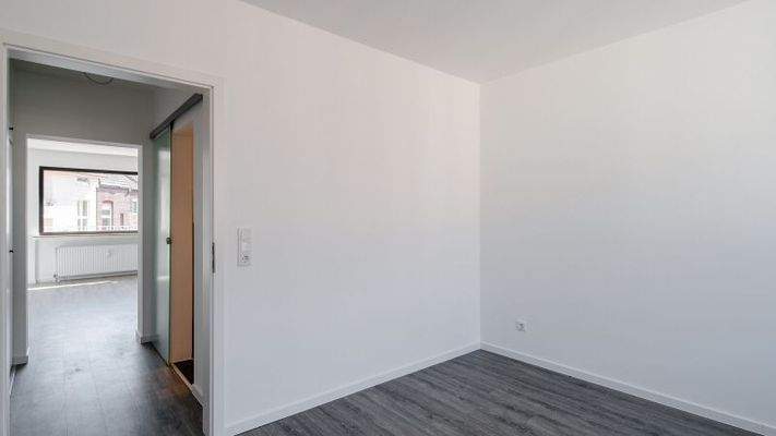 Arbeits- oder Schlafzimmer untere Wohnebene (2)