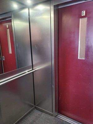 Fahrstuhl innen 