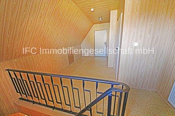 Diele / Treppenbereich im DG