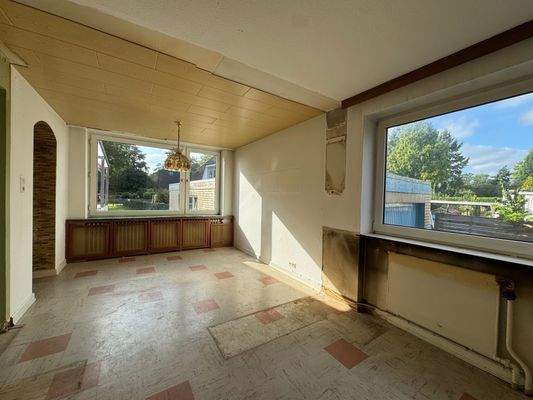 Küche mit Essbereich