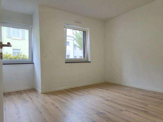 Ground floor: Room 1