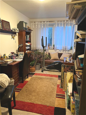 Büro/Schlafzimmer