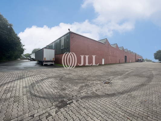 Außenansicht Halle - JLL