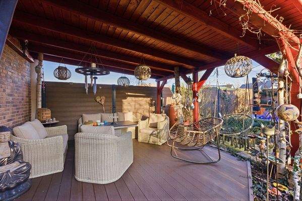 überdachte Terrasse