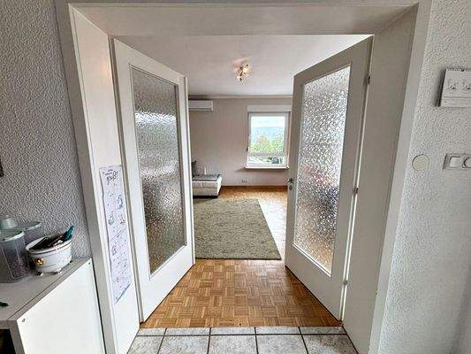 Zugang Wohn- und Esszimmer