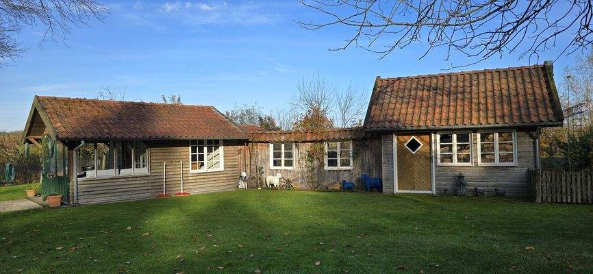 Gartenhaus & Holzlager