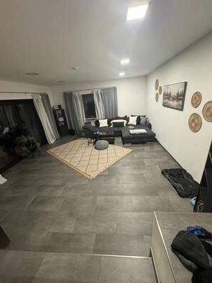 43 Wohnbereich mit abgesetzter Wohnebene