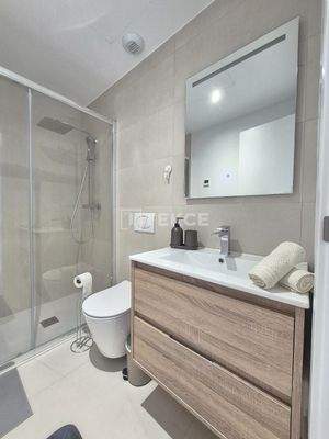 Stunning Apartment with a 25 m² Terrace in Fuengirola