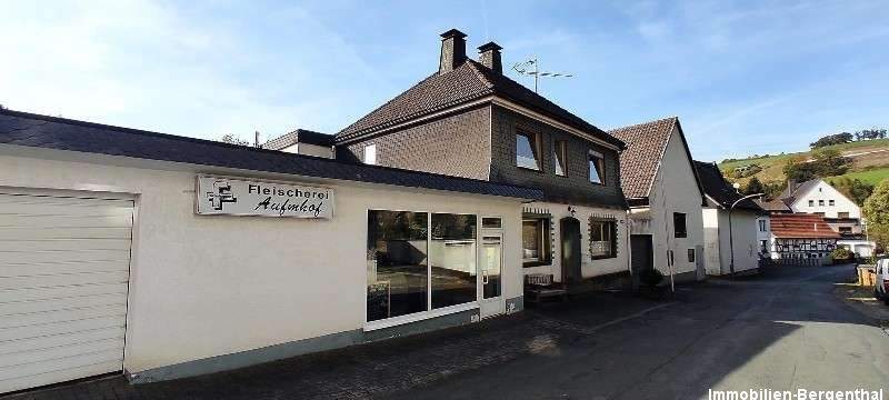 Ladenlokal mit Garage