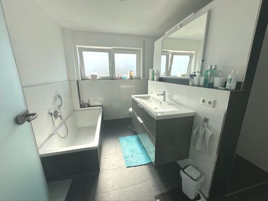 Badezimmer EG
