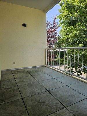 Balkon mit Blick ins Grüne