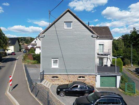 Außenansicht vom Wohnhaus 