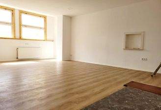 Innenansicht Raum 3 - Heller und freundlicher Raum - Bild 2