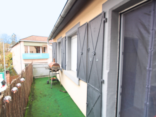 Balkon Vorderhaus 