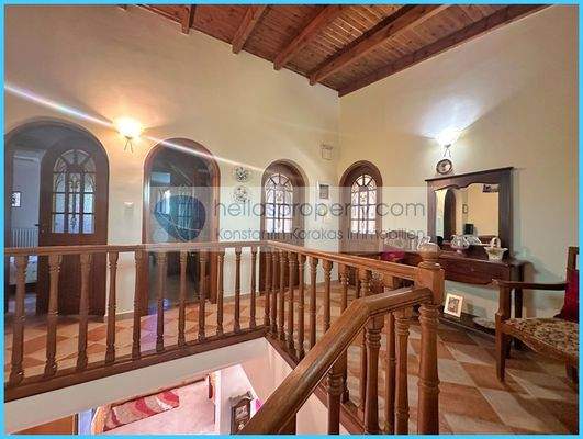 831742a993e242639d3867909a0aff04-original