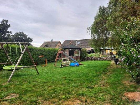 Das Anwesen von hinten