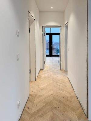 12.12.2025 Flur Penthouse Whg. 11.jpg