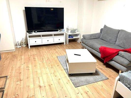 Möblierte Wohnung mieten in STuttgart Vaihingen Zeitwohnen bei urbanbnb 3.jpg