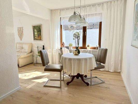 Gemütlicher Essbereich