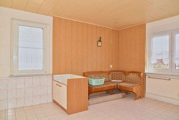 Essküche Blick zur Sitzecke