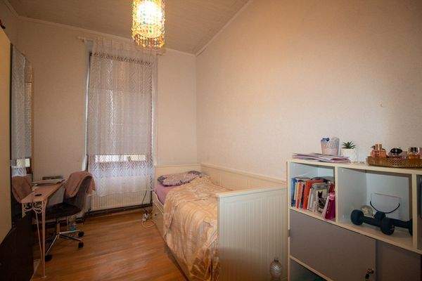 Kinderzimmer Vorderhaus 1.OG