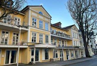 Außenansicht Frontseite/Haupteingang