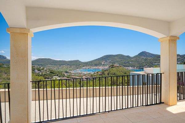 Ausblick Terrasse/Wohnzimmer