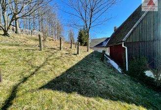 Grundstück hinter dem Haus