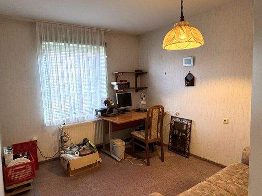 Schlafzimmer / Büro