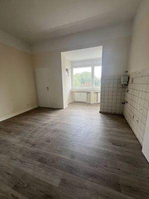 Helle 2,5-Zimmer-Wohnung