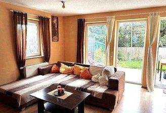 Wohnzimmer Bild 1.jpg