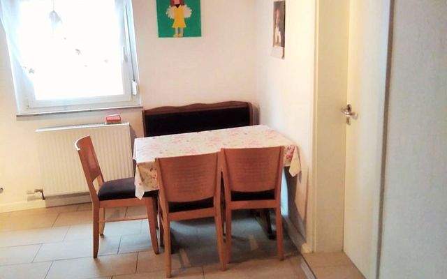 Essplatz Zimmer übernachten Stuttgar.jpeg