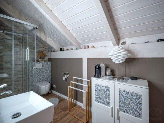 LeonWood_Blockhaus_Individual_Brand_071