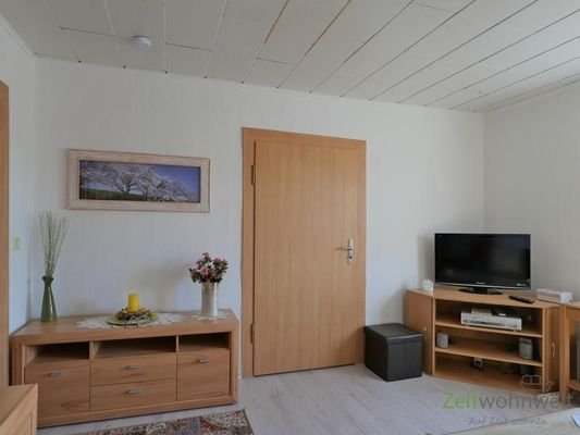 Wohnzimmer, TV und Sideboard