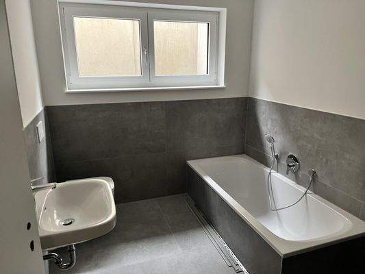 Musterbad mit Badewanne