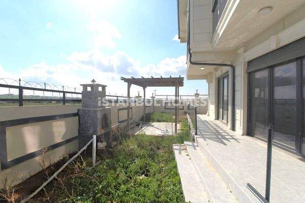 Detached Villas with Private Pools in Silivri Istanbul