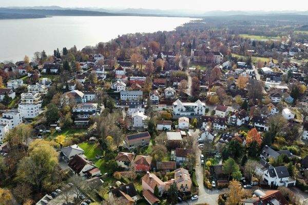 Luftbild mit dem schönen Ammersee
