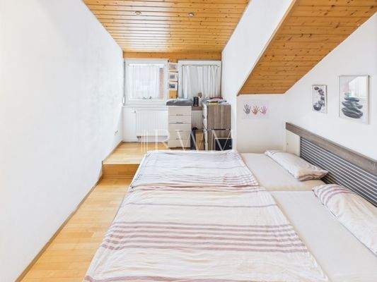 Haupthaus - Dachgeschoss Schlafzimmer