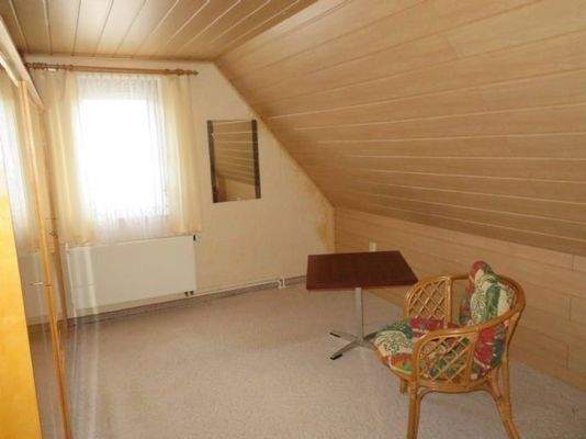 Haus 2: DG - Schlaf- oder Kinderzimmer