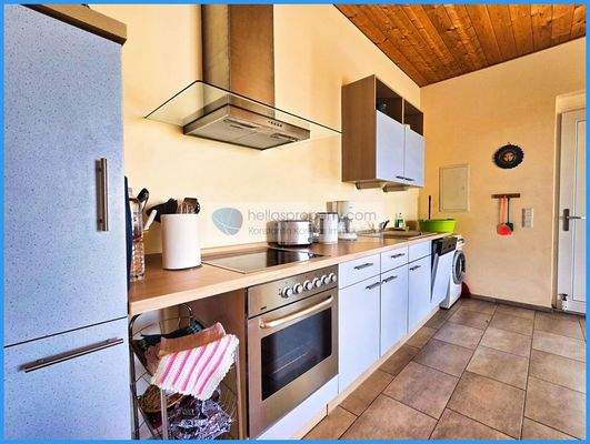 e811281521794f08a4bb284a3241d7c5-original