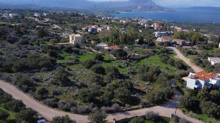 Kreta, Kokkino Chorio: Sofort bebaubares Grundstück mit Meerblick zu verkaufen
