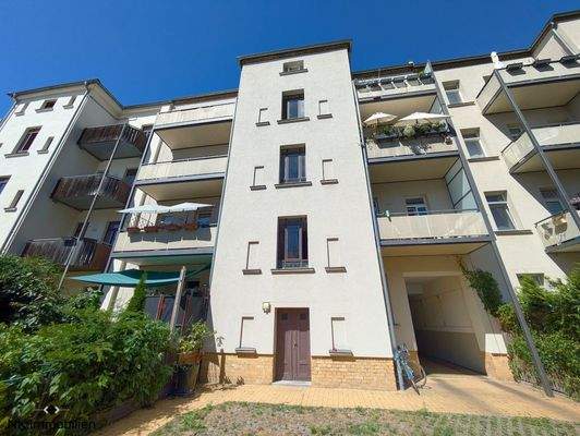 Gebäude (Rückansicht)