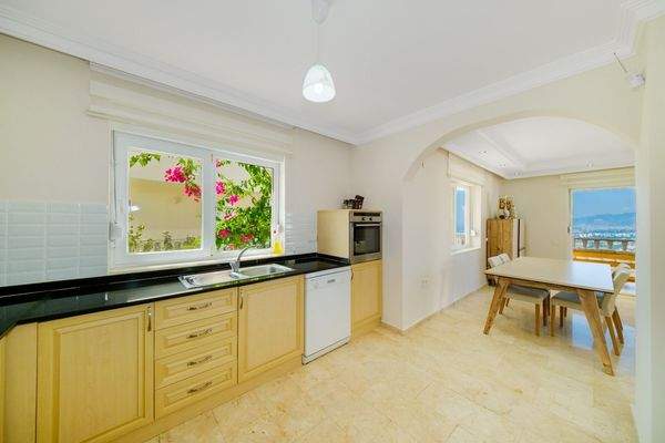 PHOTO-2024-02-17-08-53-26 (3).jpg