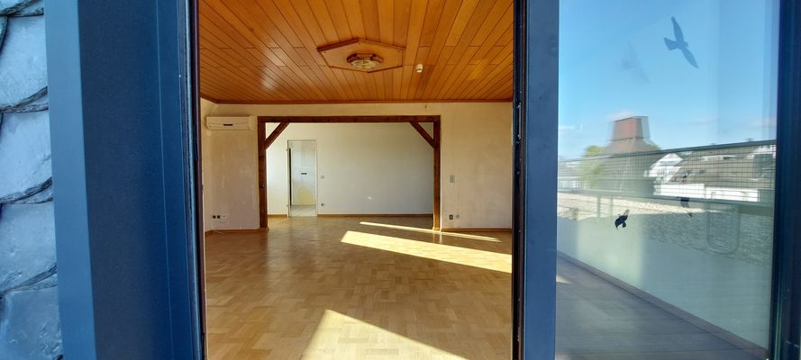 Blick von außen Richtung Küche