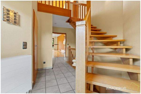 7. Eingangsdiele.jpg